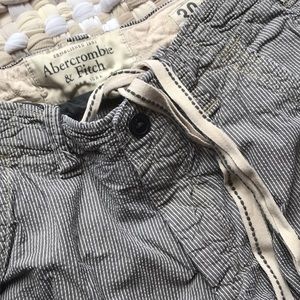 Abercrombie cargo shorts